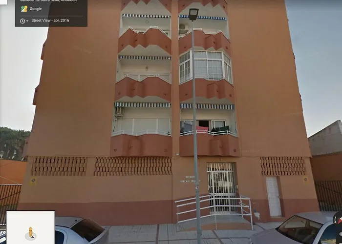 Avenida De Las Piletas